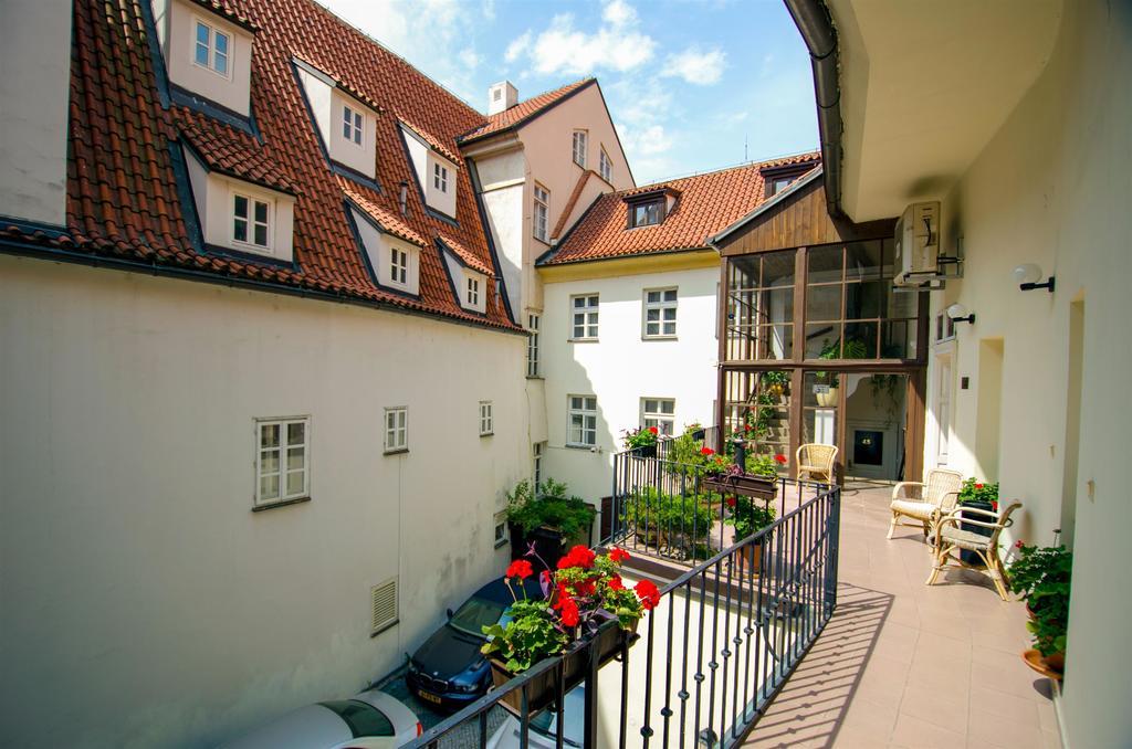Josephine Old Town Square Hotel - Czech Leading Hotels Πράγα Εξωτερικό φωτογραφία
