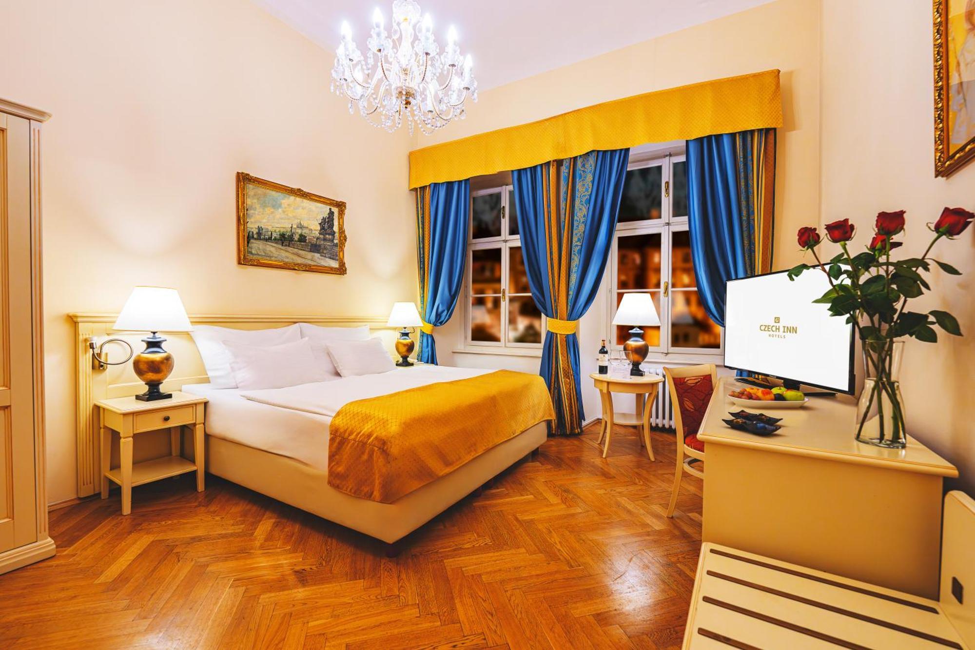 Josephine Old Town Square Hotel - Czech Leading Hotels Πράγα Εξωτερικό φωτογραφία
