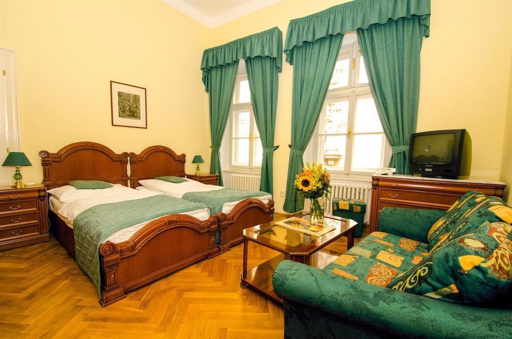 Josephine Old Town Square Hotel - Czech Leading Hotels Πράγα Εξωτερικό φωτογραφία
